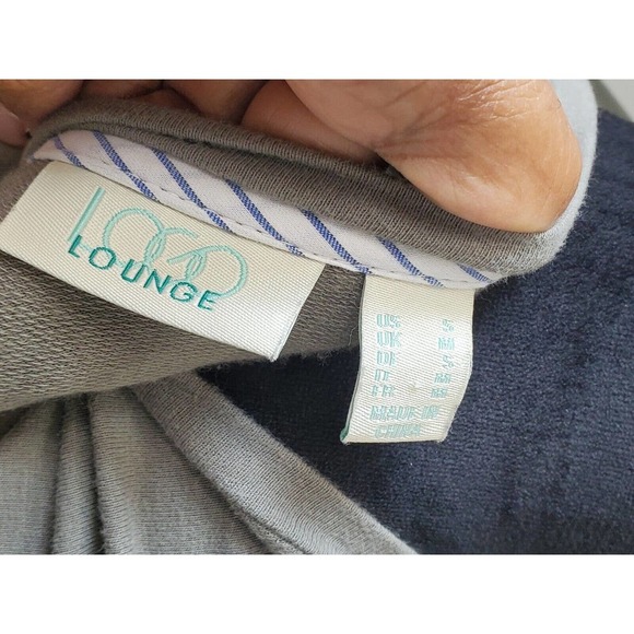 Logo Lounge Womens Green Floral Long Sleeve Round Neck Top Blouse Size Small - Picture 9 of 10